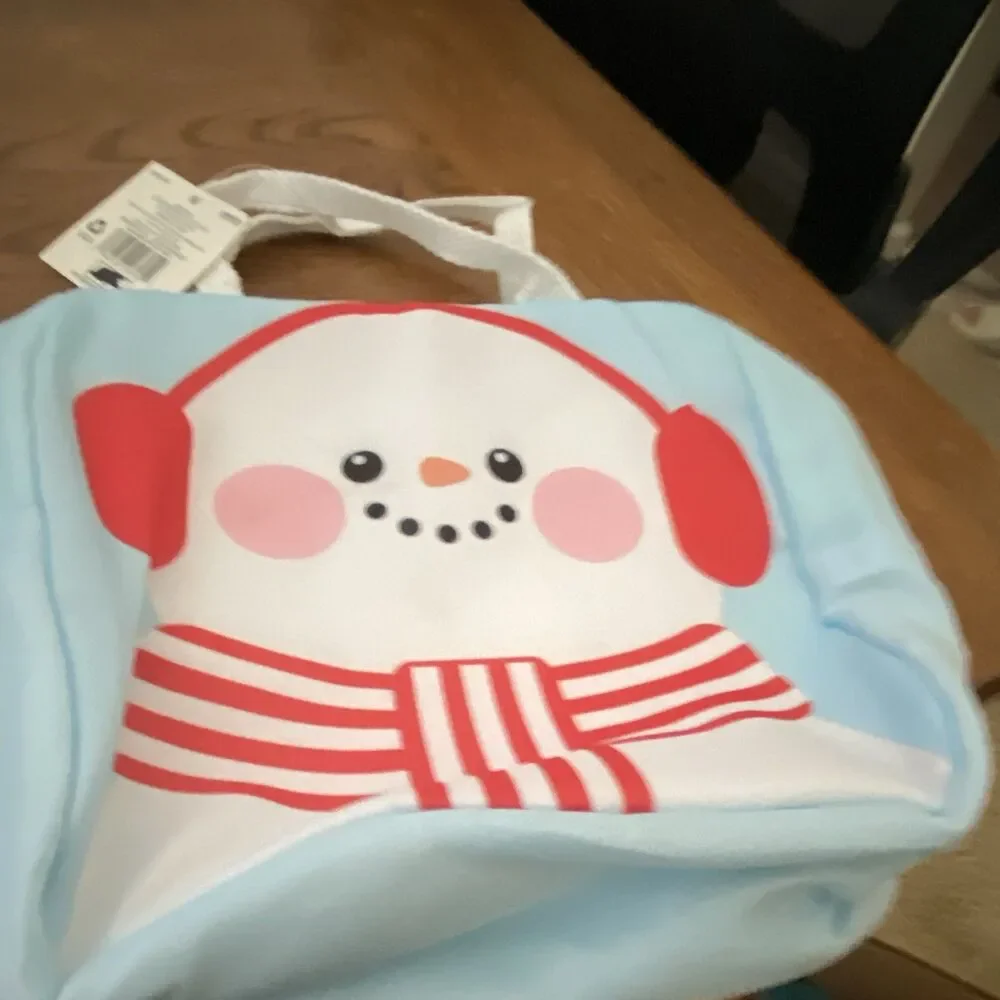 Horizon Group USA Snowman Kids Lunch Bag & Bento Box Set, 5-Comp Snap Lid